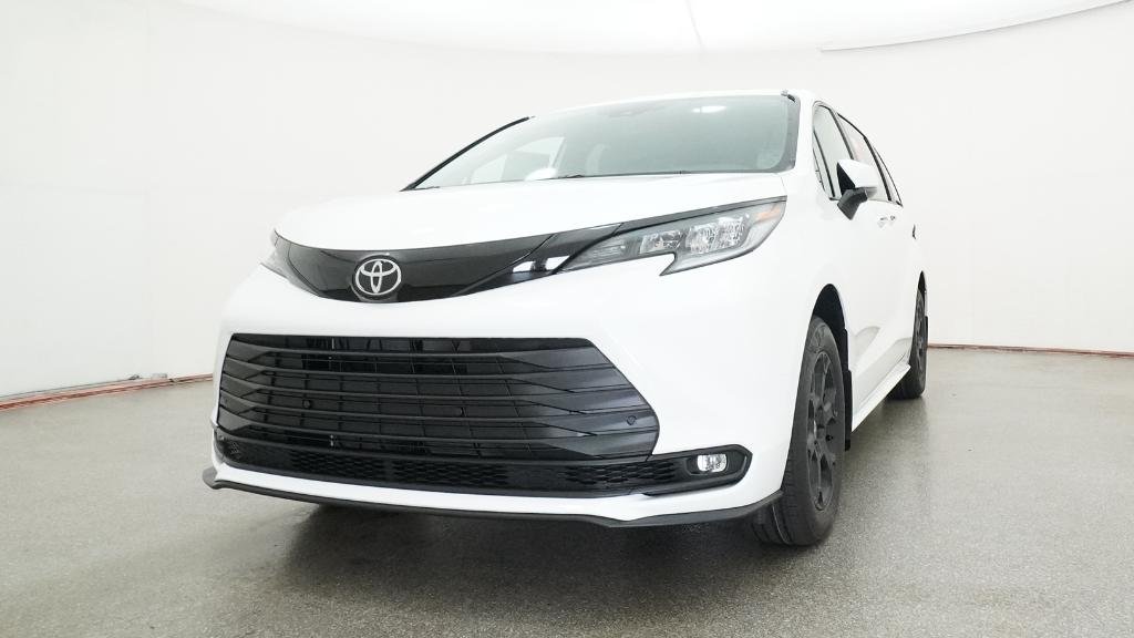 New 2026 Ice Cap Toyota Woodland Edition image 11
