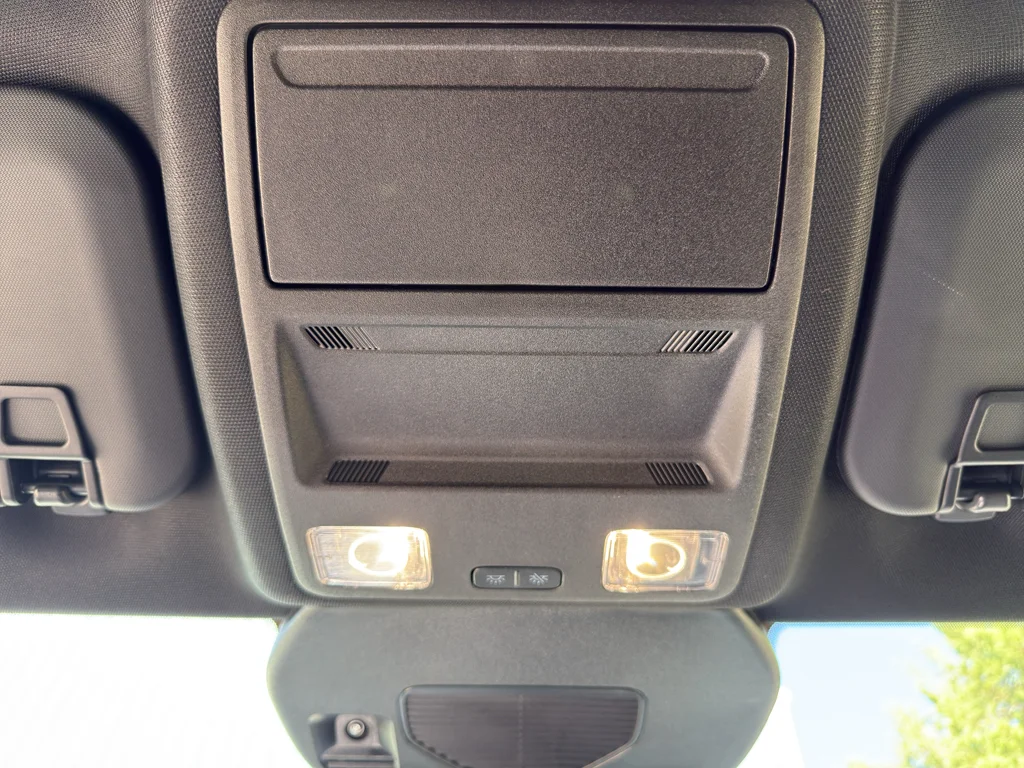 2025 Ford Escape ST-Line - Photo 23