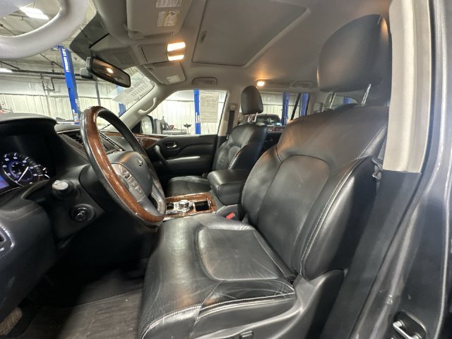 Used 2018 Gray INFINITI Base image 17