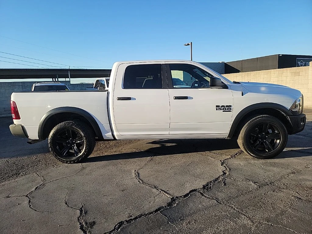 Used 2024 White Ram Warlock image 3