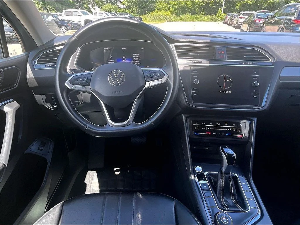 Used 2024 Gray Volkswagen 2.0T SE image 17