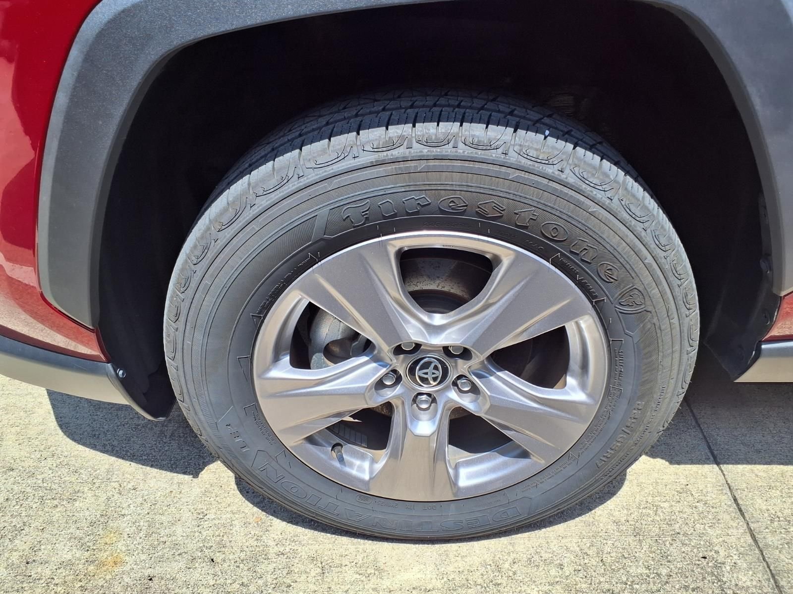 Certified Used 2025 Pearl Toyota XLE image 8