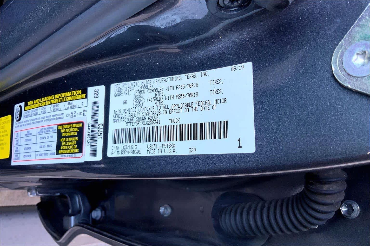Used 2020 Magnetic Grey Metallic Toyota SR5 image 31