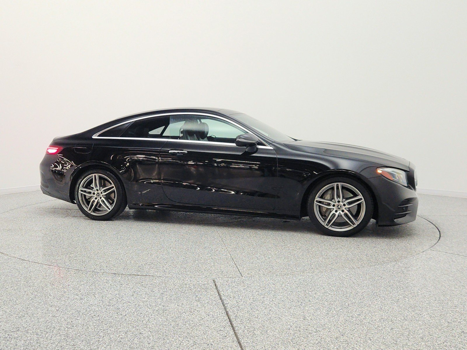 Used 2019 Black Mercedes-Benz E 450 RWD Coupe image 4