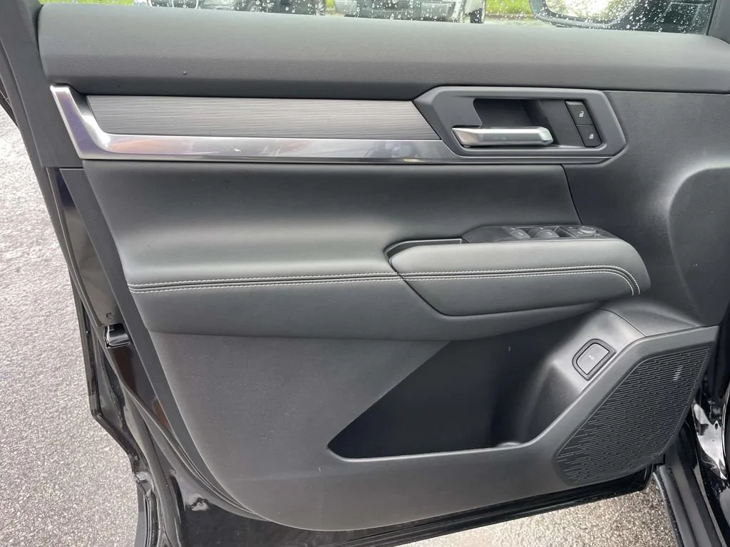 New 2027 Ebony Twilight Metallic GMC Elevation image 14