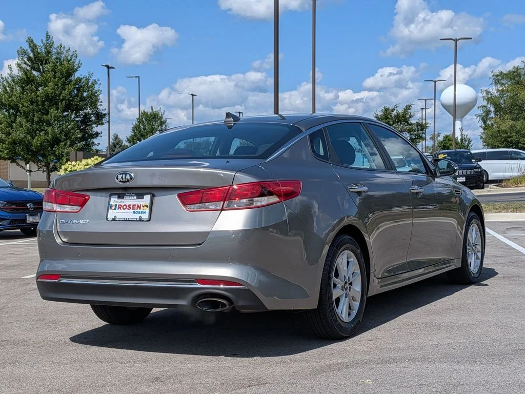 Used 2016 Gray Kia LX image 7