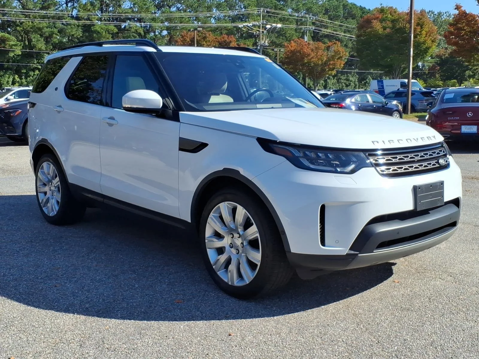 Used 2020 Fuji White Land Rover SE image 5