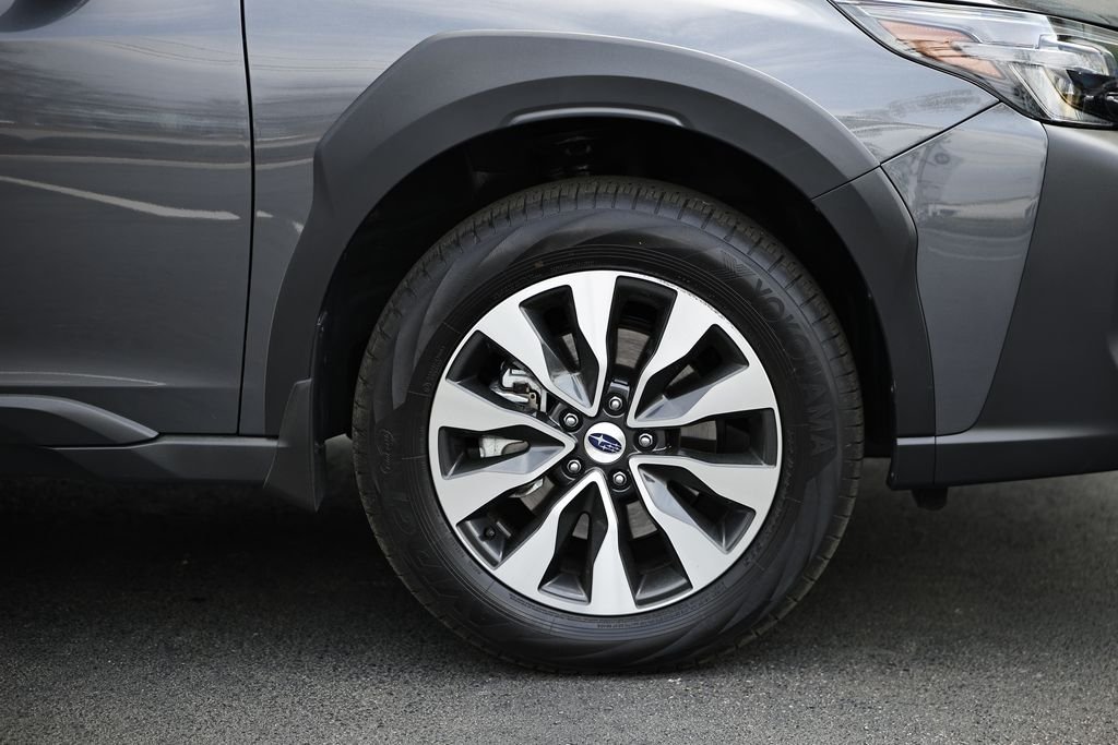 Used 2025 Magnetite Gray Metallic Subaru Touring XT image 5