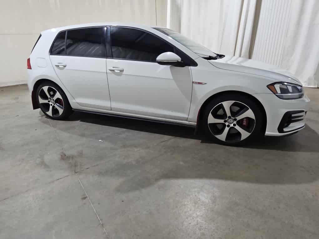 Used 2019 Pure White Volkswagen S image 4