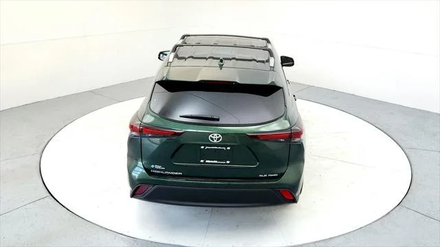 Certified Used 2024 CYPRESS Toyota  image 15