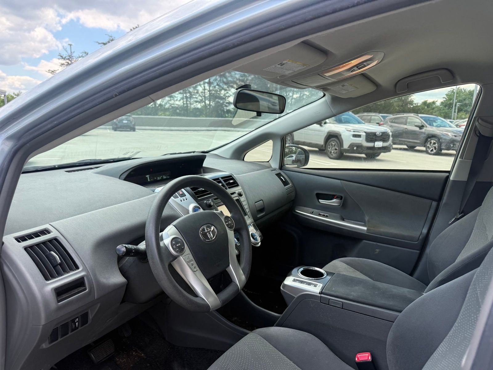 Used 2012 Blue Toyota Three image 7