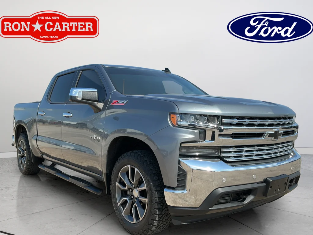 Used 2020 Gray Chevrolet LT image 1