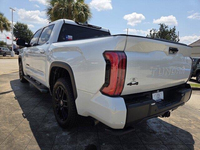 Used 2024 Wind Chill Pearl Toyota Limited HV image 3