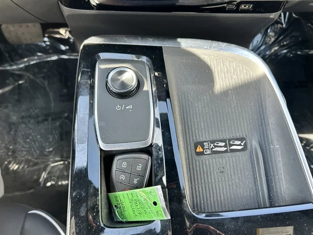 Used 2025 GRAY BUICK Preferred image 36