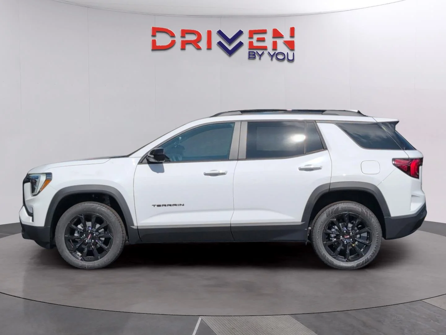 New 2026 Summit White GMC Elevation image 2