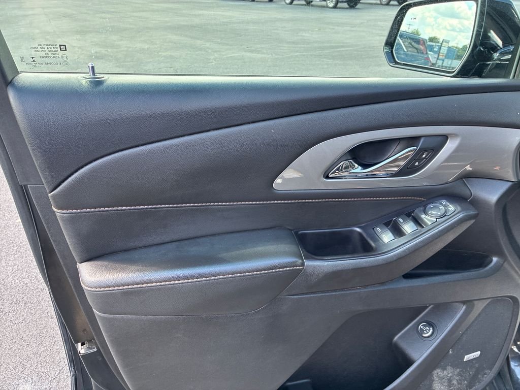 Used 2020 Black Chevrolet RS image 11