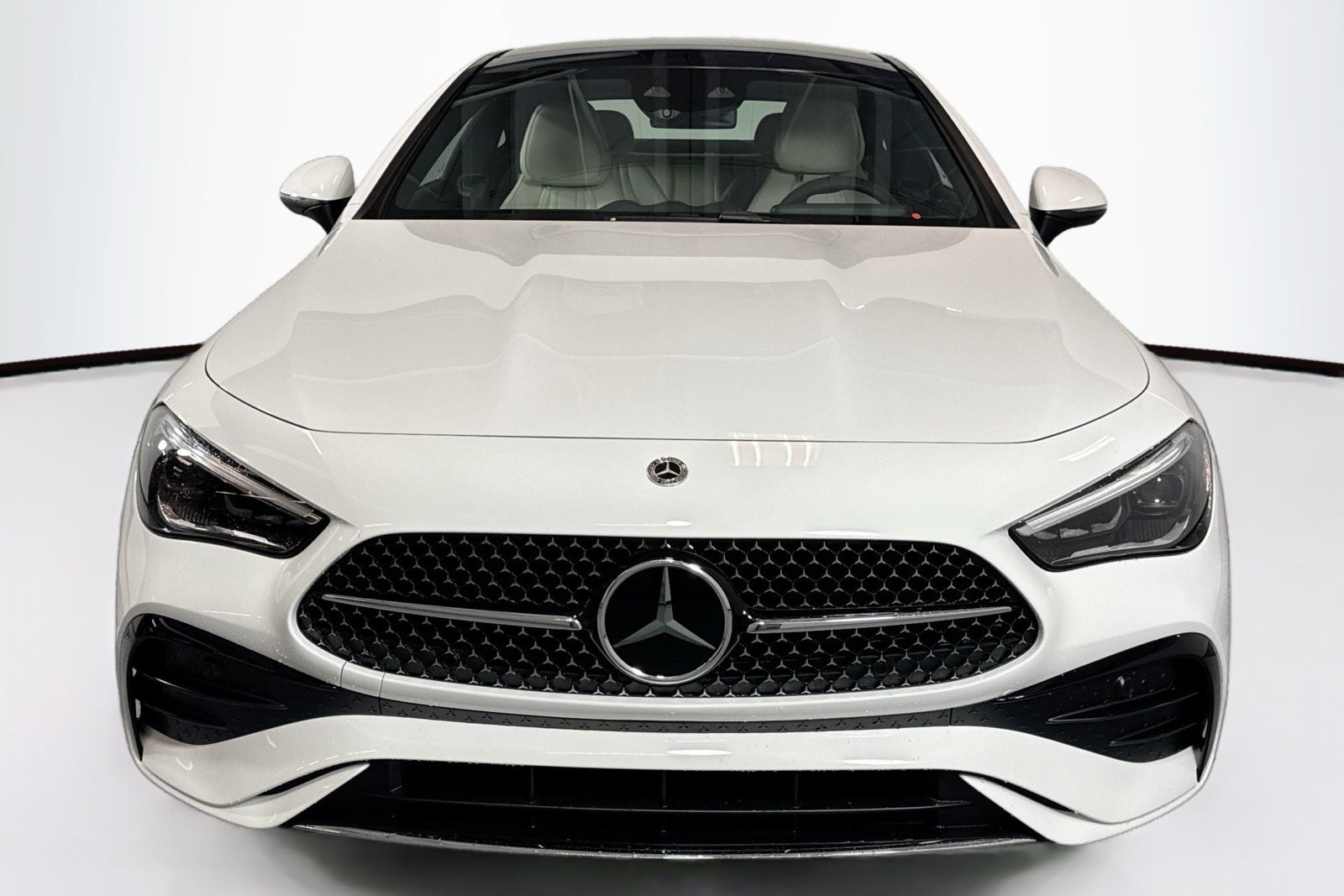New 2026 Polar White Mercedes-Benz CLE 300 image 2