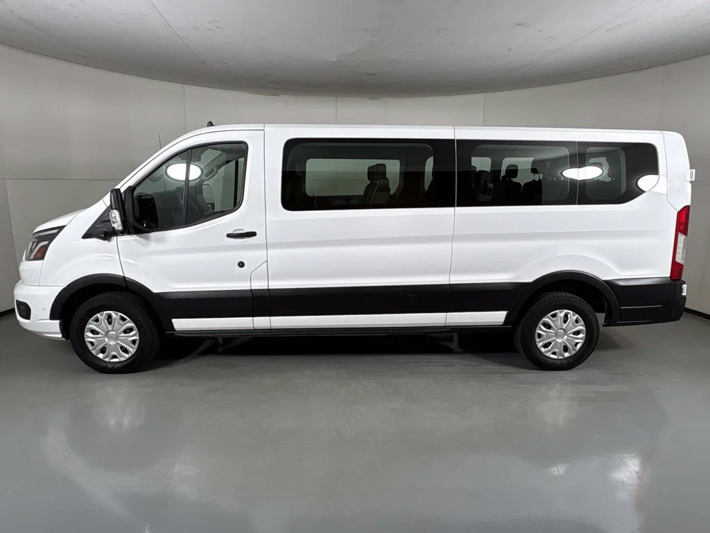 Used 2023 White Ford XLT image 5