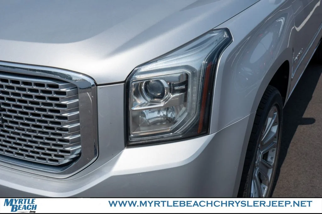 Used 2017 Quicksilver Metallic GMC Denali image 10