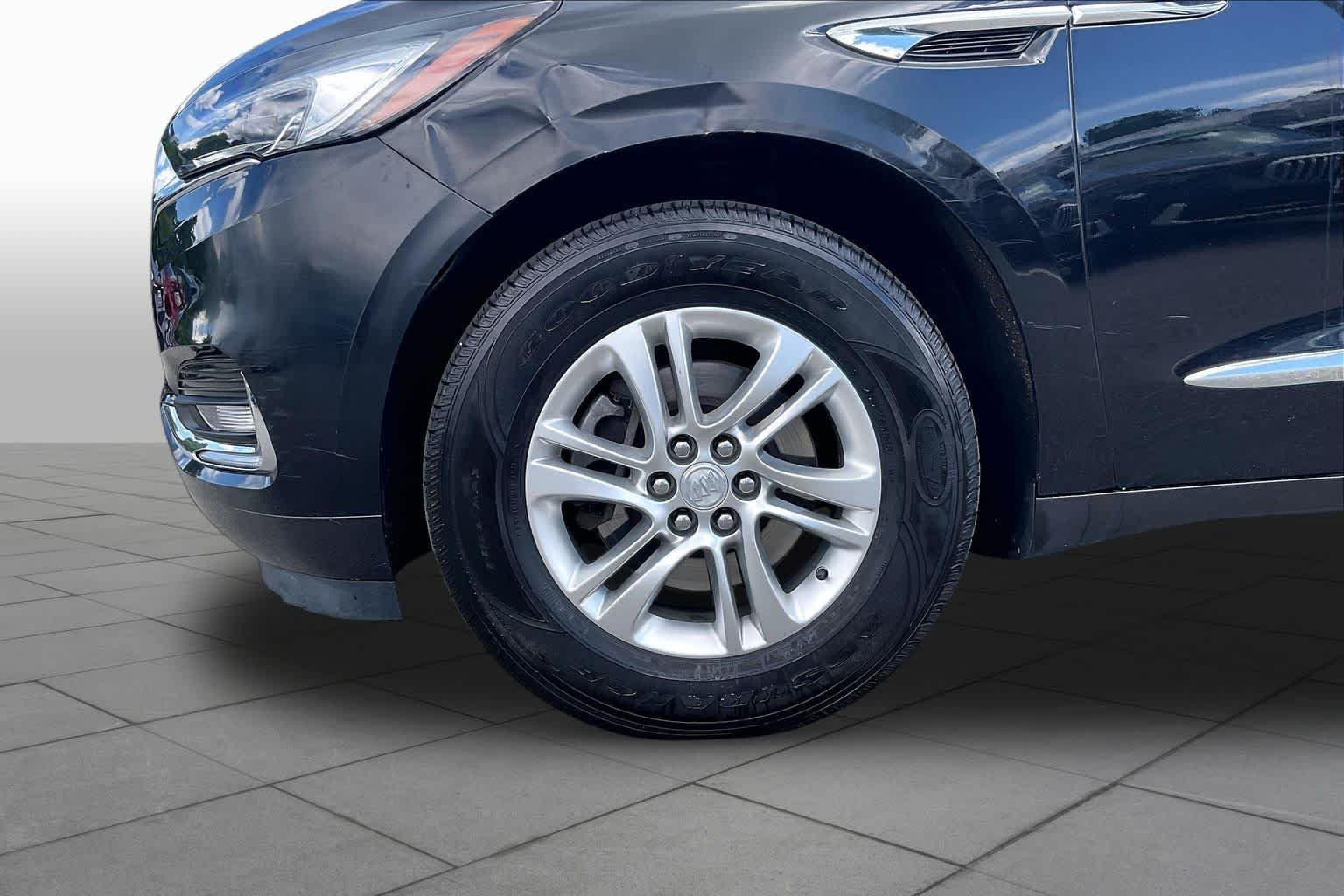 Used 2019 Ebony Twilight Metallic Buick Essence image 10