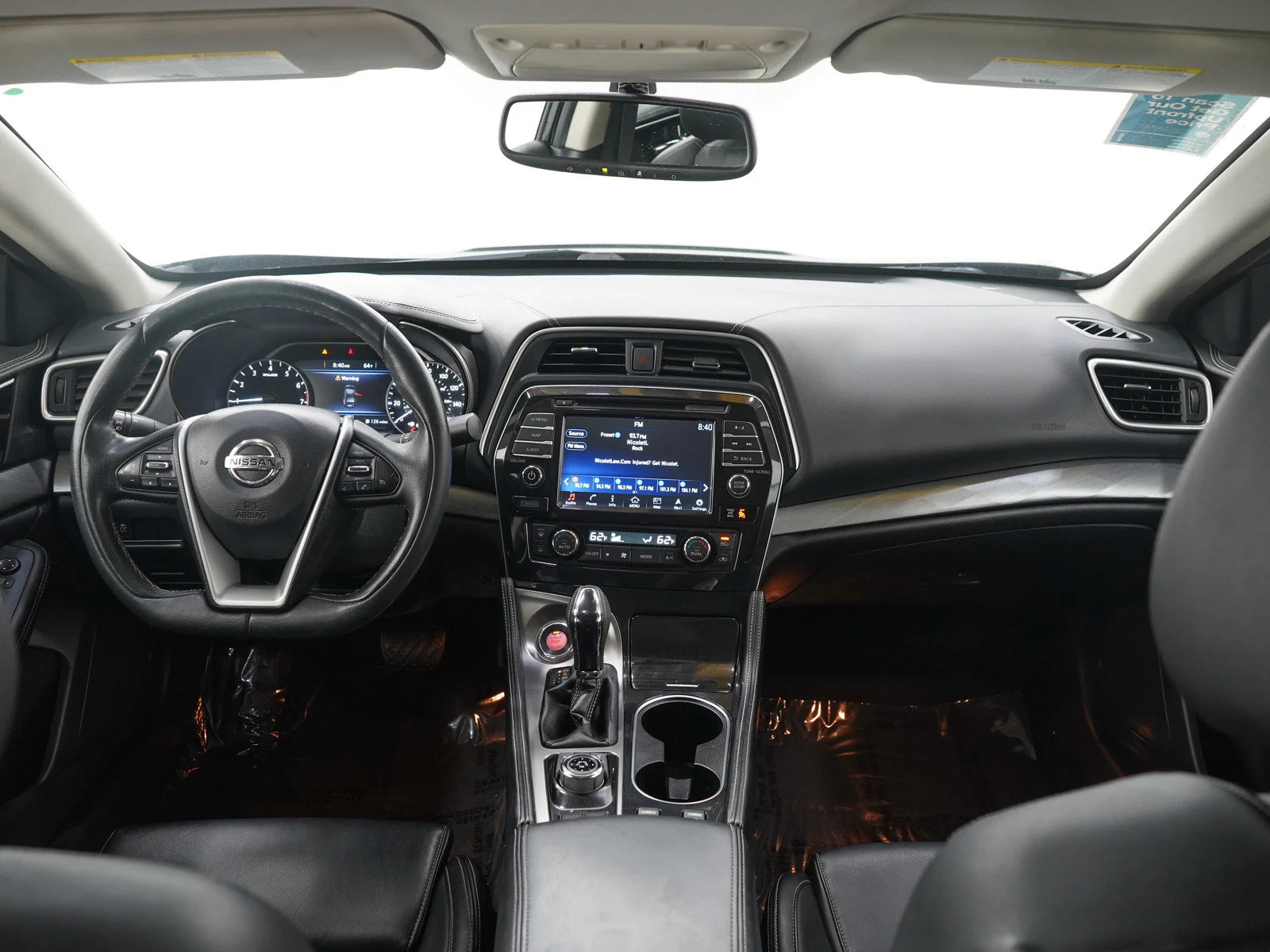 Used 2017 Super Black Nissan 3.5 SV image 13