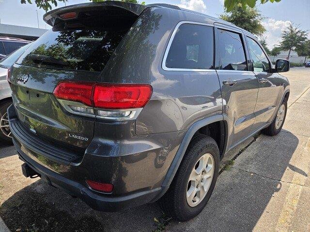 Used 2015 Granite Crystal Metallic Clearcoat JEEP LARE image 4