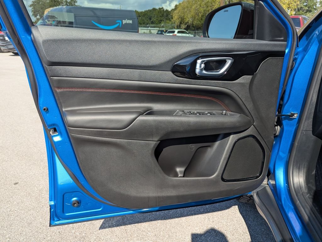 2026 Jeep Compass Trailhawk - Photo 17