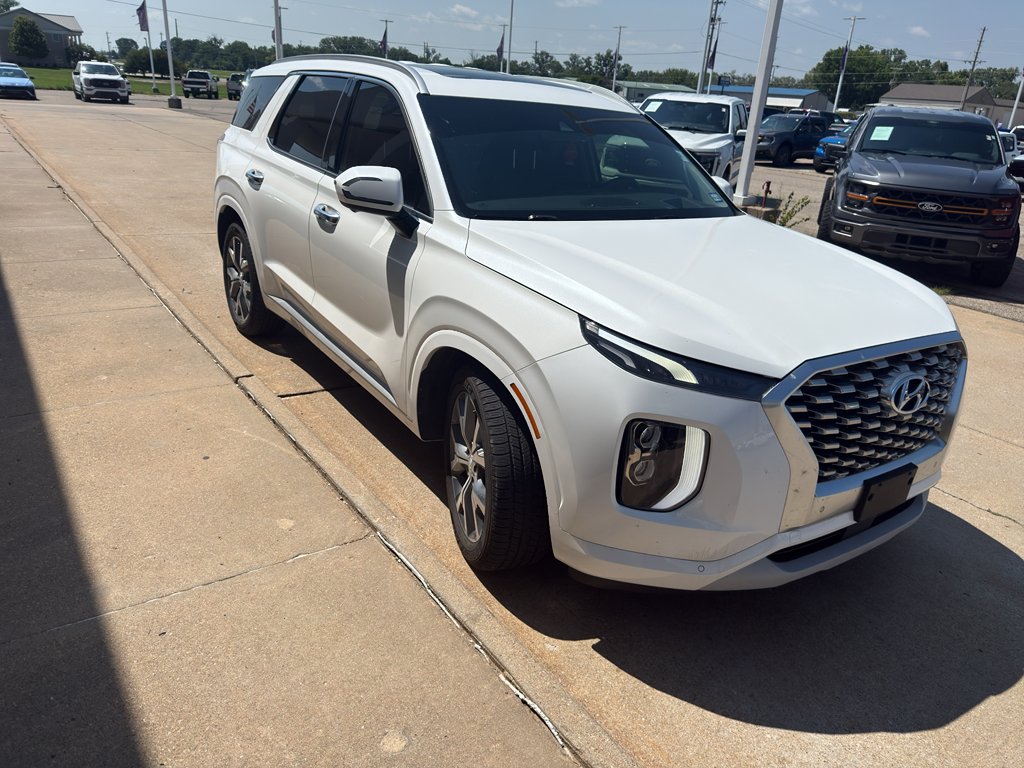 Used 2021 Hyper White Hyundai Limited image 11