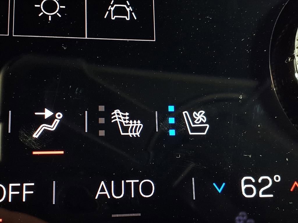 2026 GMC Acadia AT4 - Photo 37