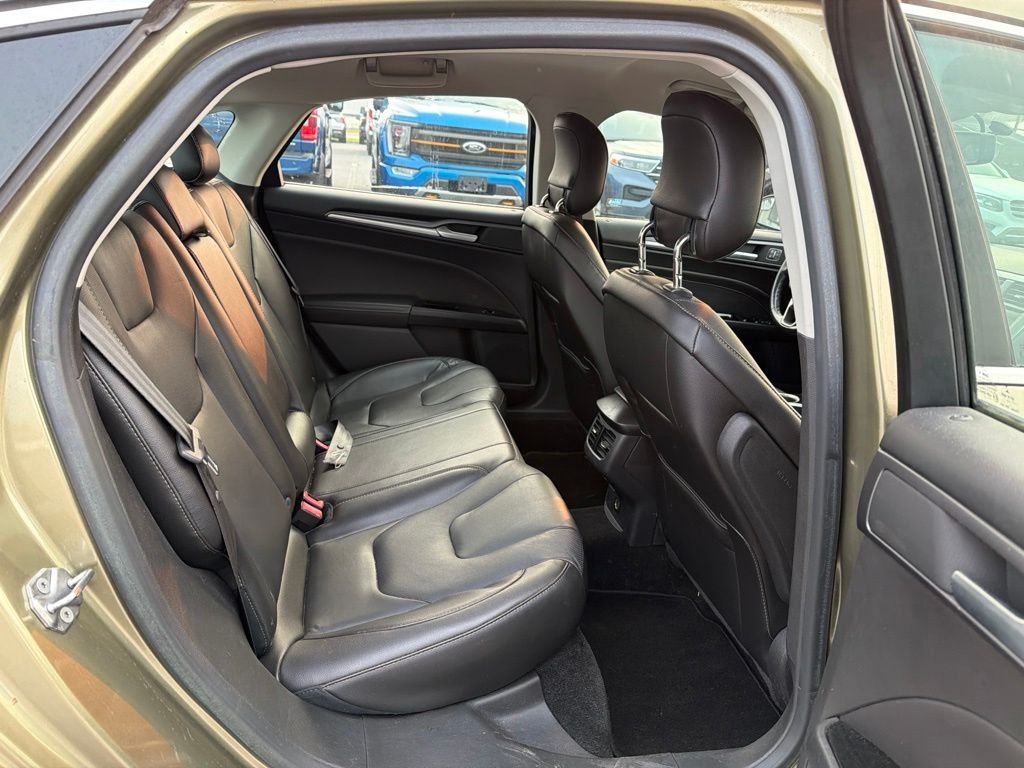 Used 2013 Green Ford Titanium image 11