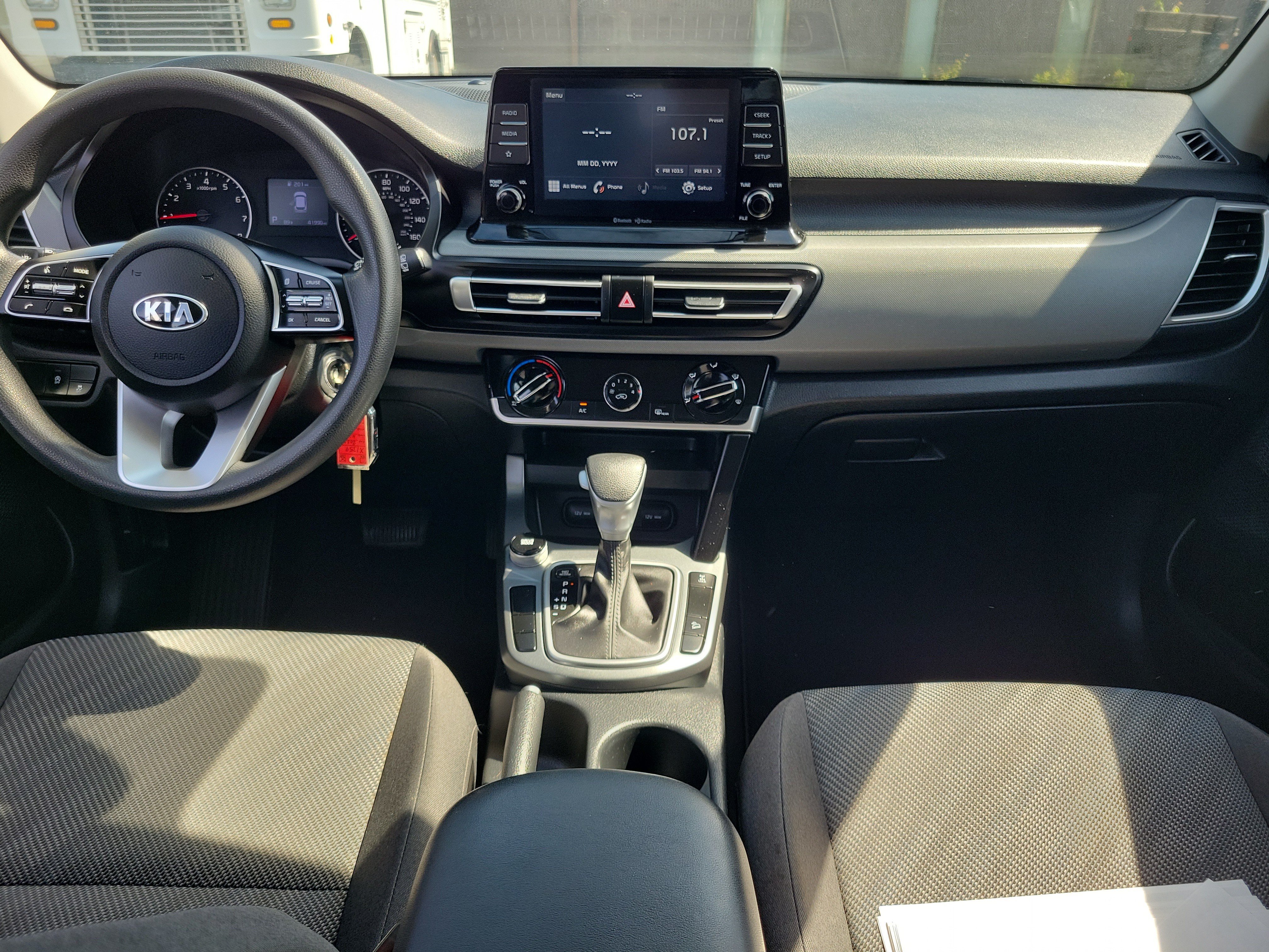 Used 2021 Black Kia LX image 9
