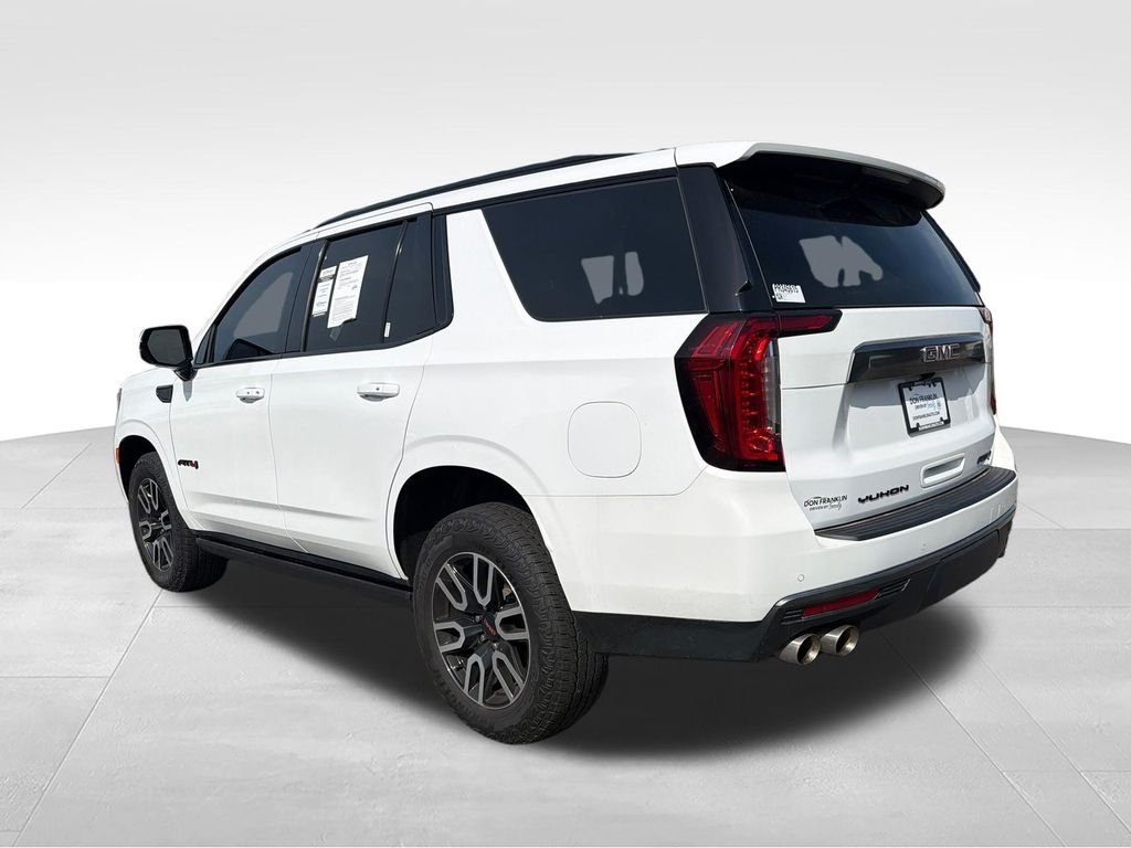 Used 2023 White GMC AT4 image 4