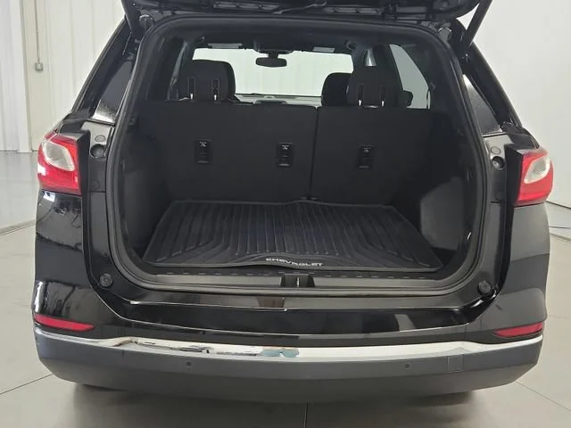Used 2019 MOSAIC BLACK METALLIC Chevrolet LT image 25