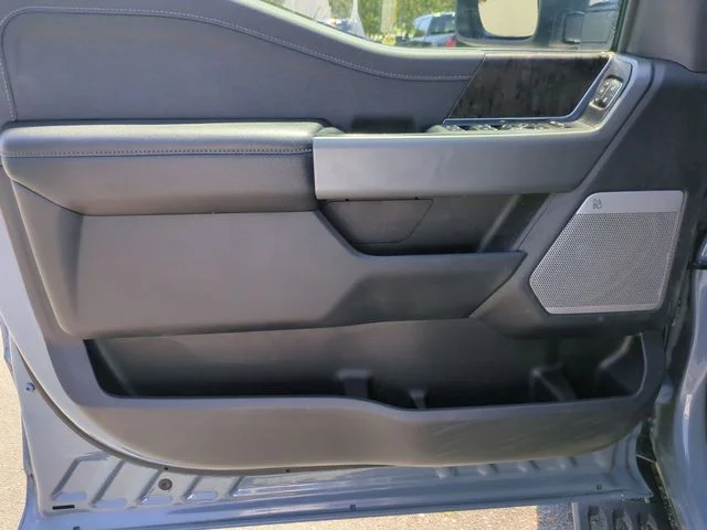 Used 2023 Gray Ford Lariat image 12