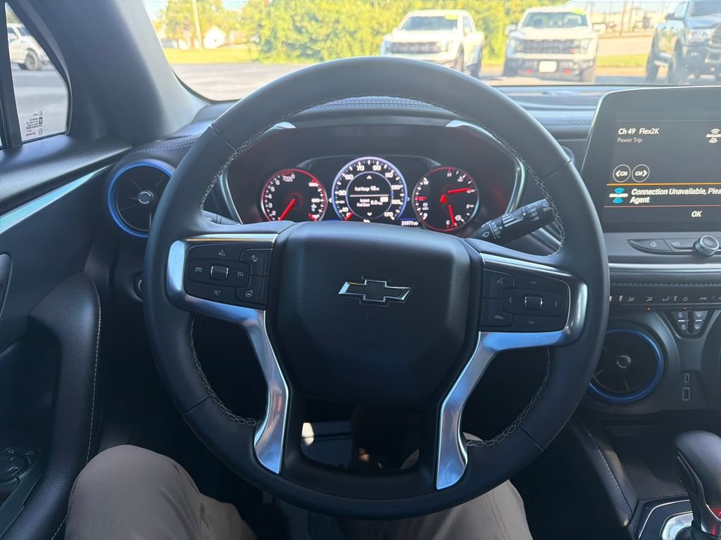 Used 2025 Black Chevrolet RS image 6