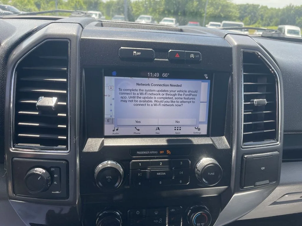 Used 2019 Red Ford XLT image 22