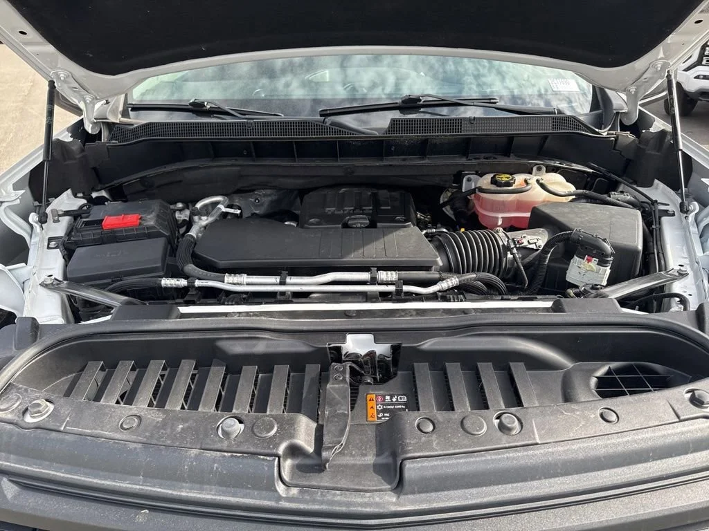 Used 2024 Summit White Chevrolet Custom image 32
