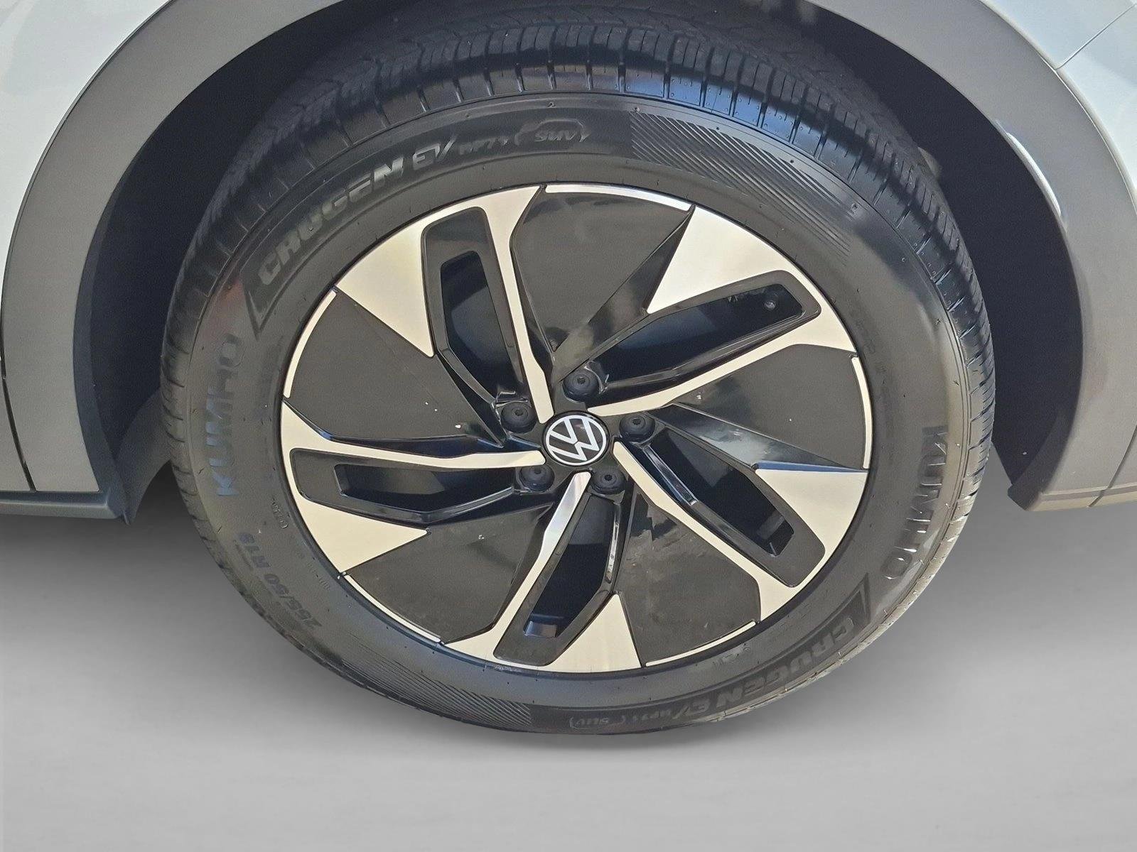 Used 2022 Black Volkswagen Pro image 22