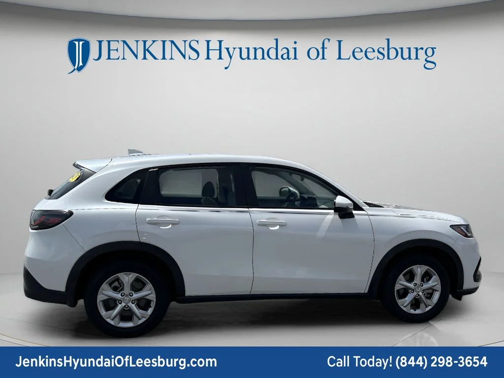 Used 2025 White Honda LX image 4