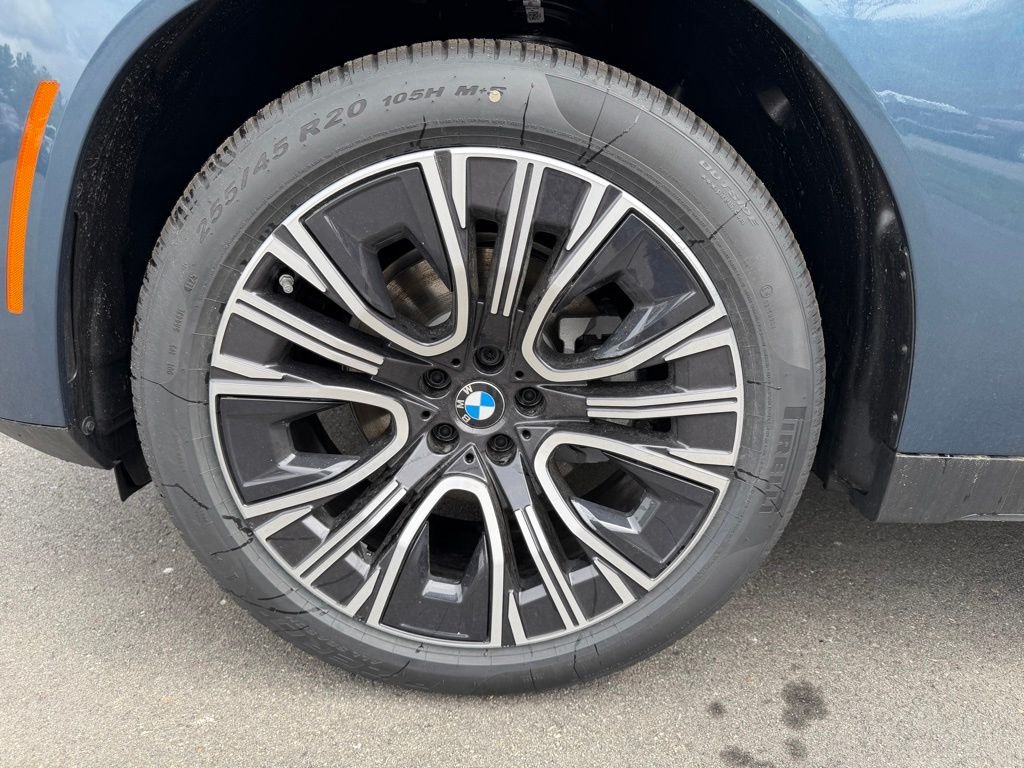 New 2026 Arctic Race Blue metallic BMW 30 xDrive image 5