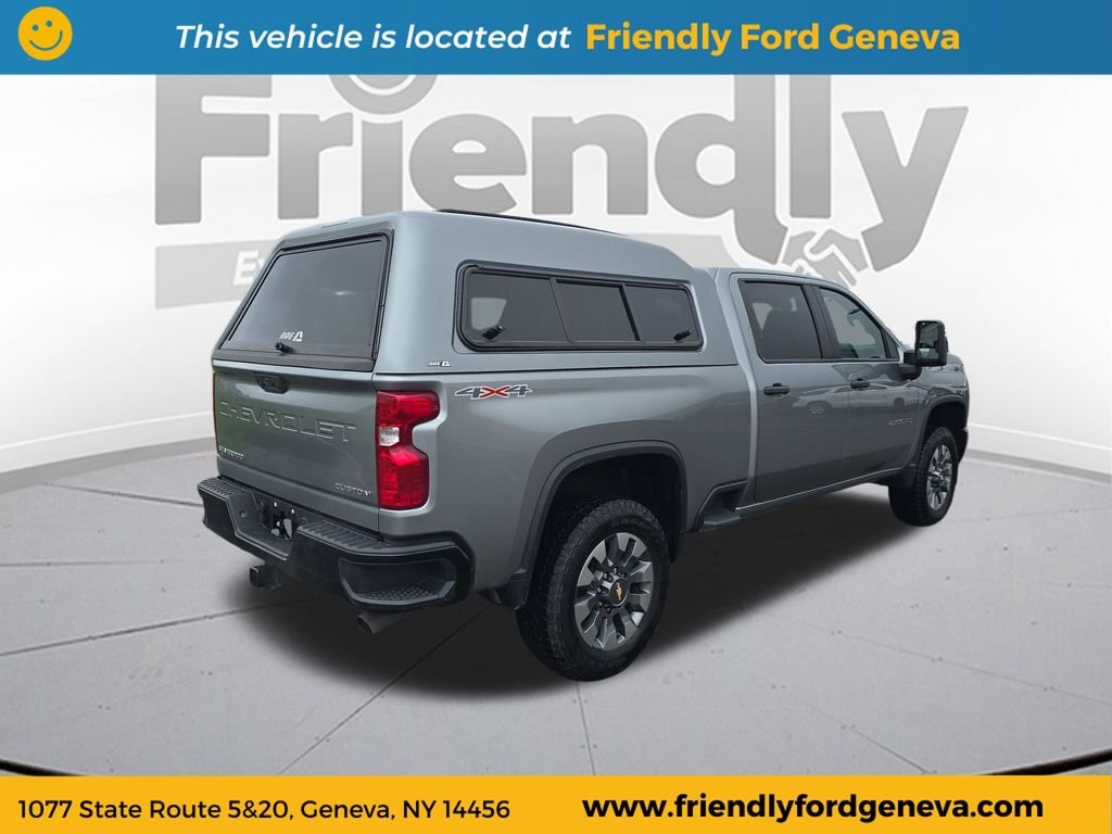 Used 2025 Gray Chevrolet Custom image 5