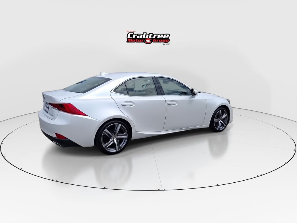 Used 2018 White Lexus 300 image 8