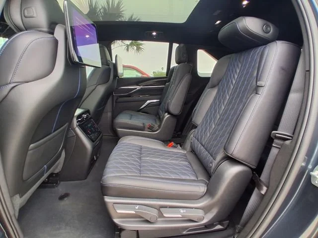 2026 Cadillac Escalade IQ Luxury - Photo 26