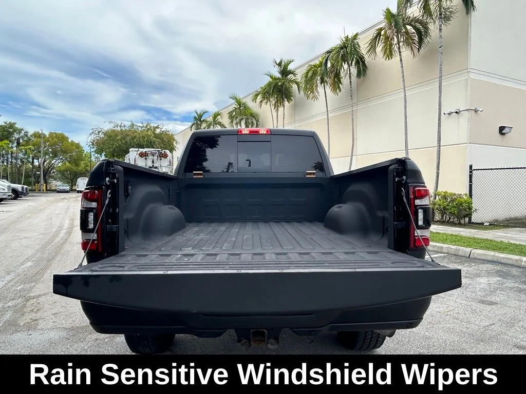 Used 2022 Black Ram Laramie image 42