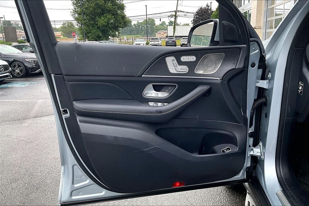 Certified Used 2024 Silver Mercedes-Benz GLE 450 image 18