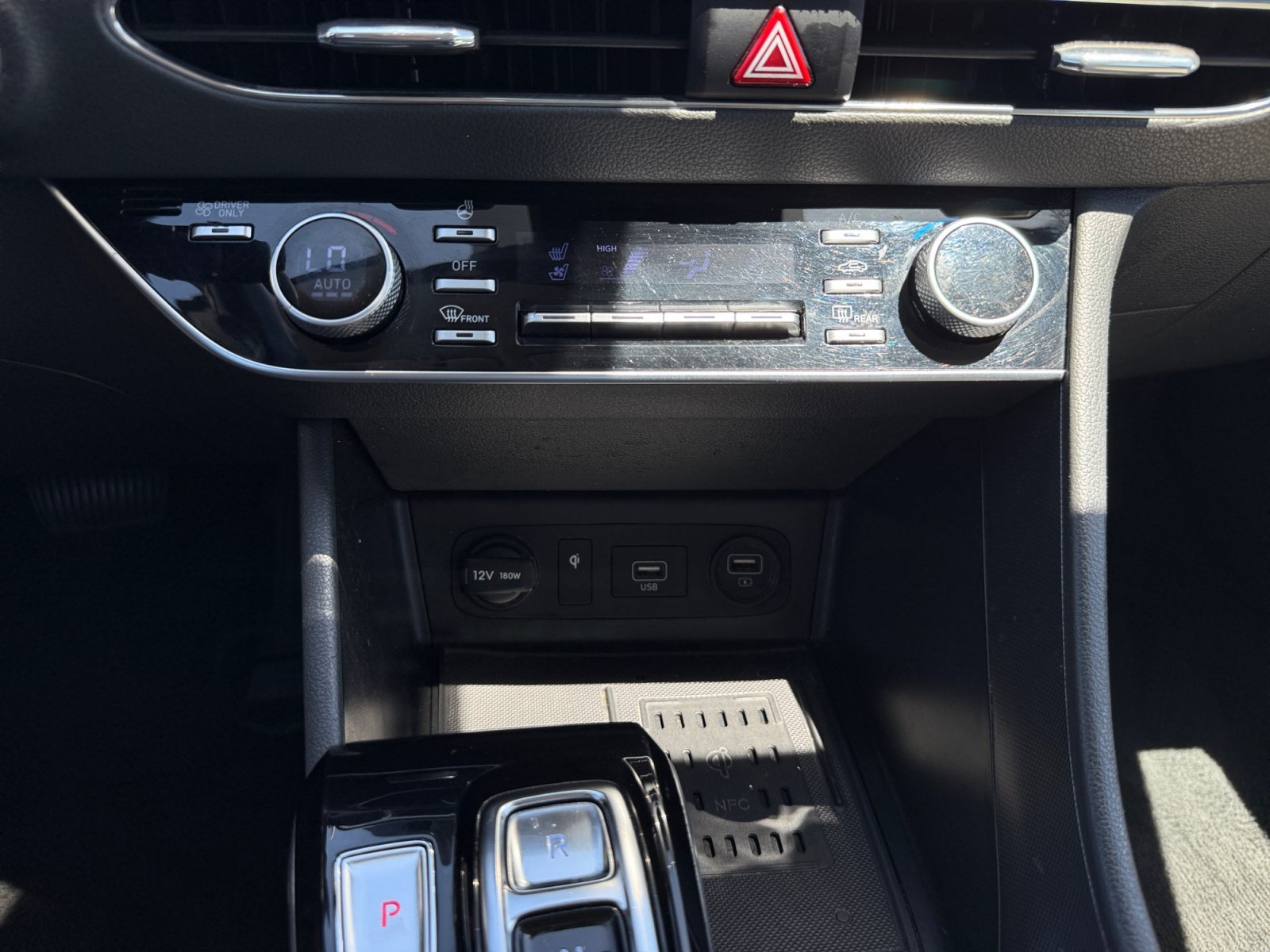 Used 2022 White Hyundai Limited image 13