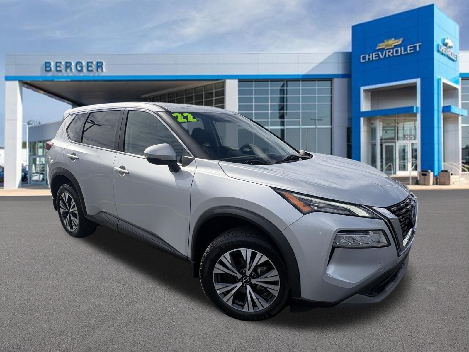 2022 Nissan Rogue SV AWD photo