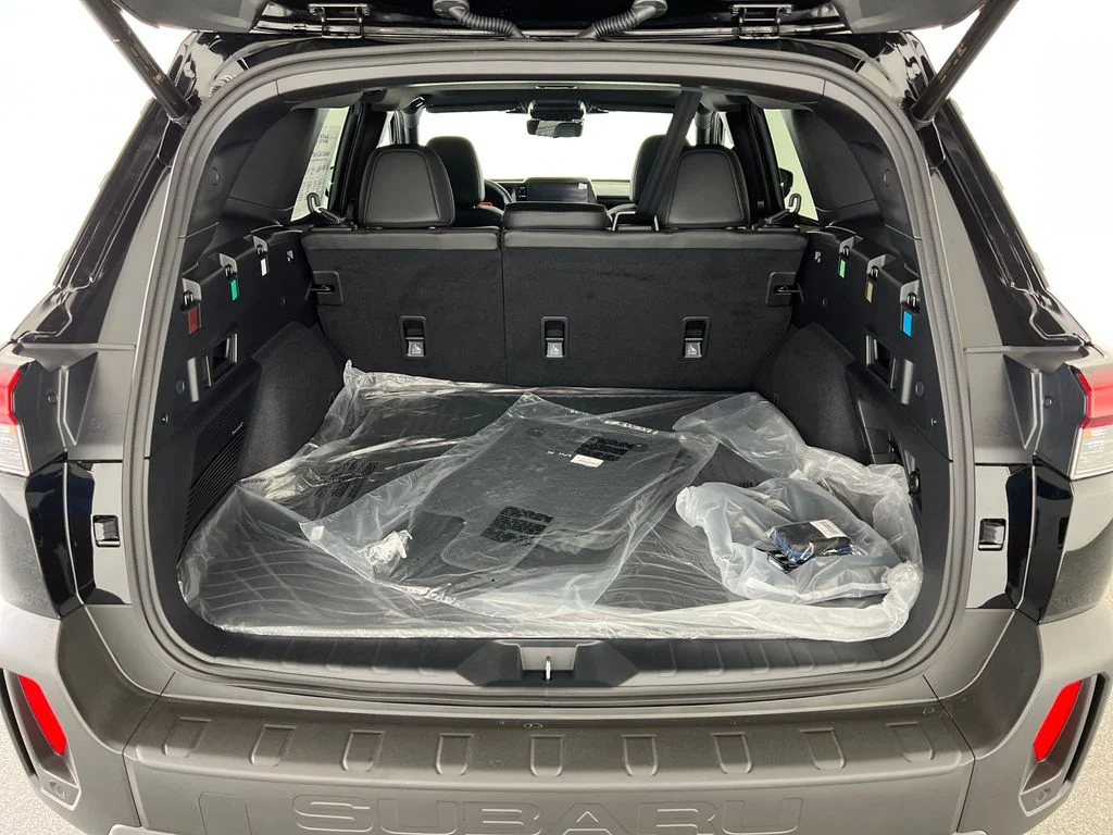 New 2026 CRYSTAL BLACK SILICA Subaru Touring XT image 25