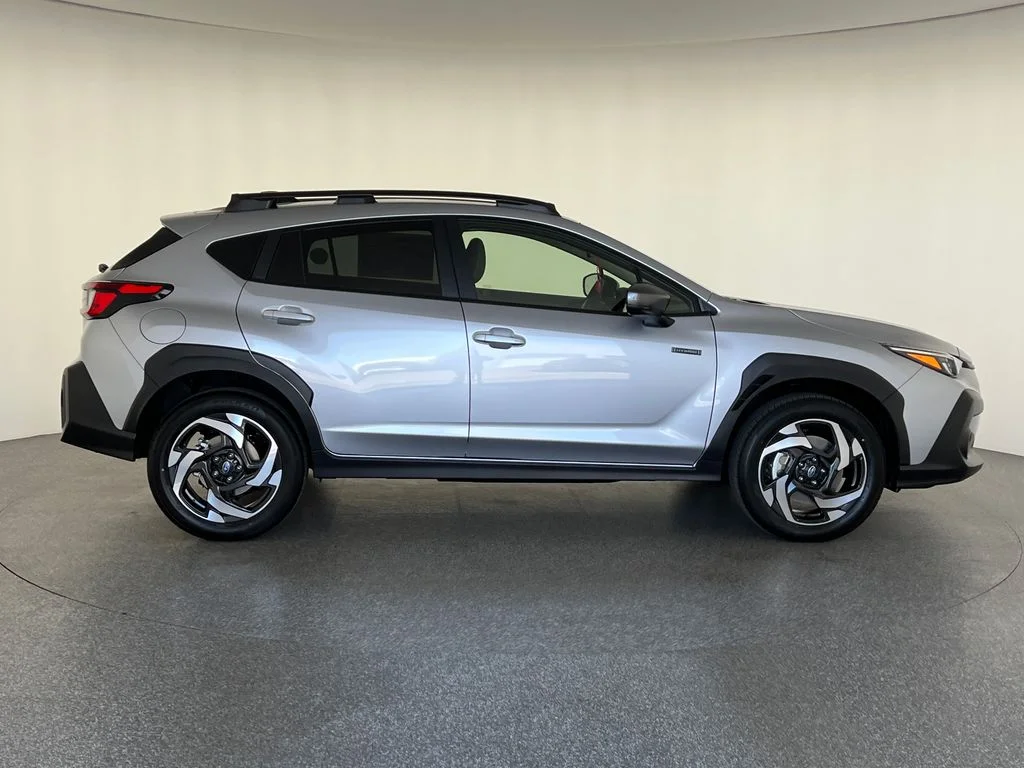 New 2026 ICE SILVER METALLIC Subaru Limited Hybrid image 2