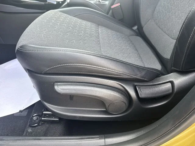 Used 2024 Green / Black Kia S image 16